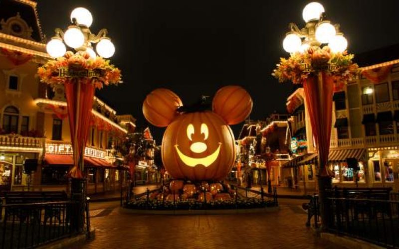 Halloween Time at Disneyland Blog Photo